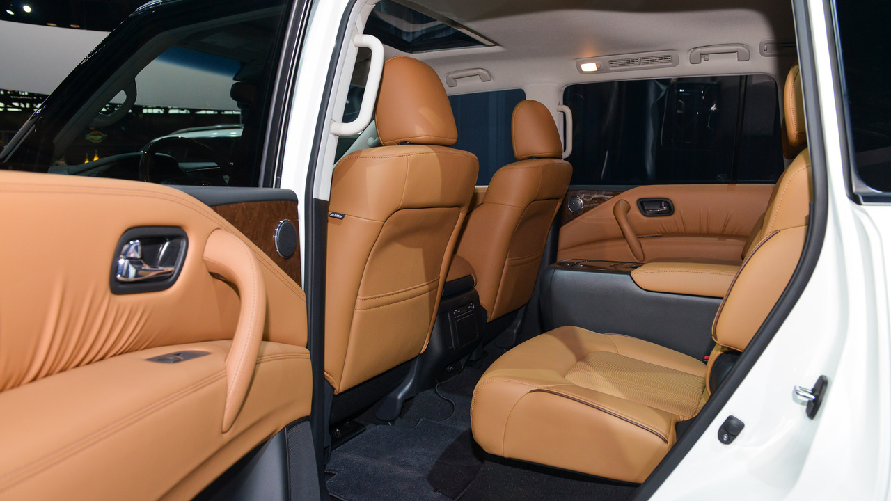 2017 Infiniti QX80 signature edition: Chicago 2017