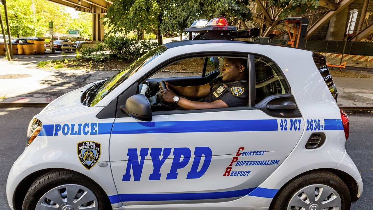 Kepolisian New York Order 250 Unit Smart ForTwo Untuk Armadanya