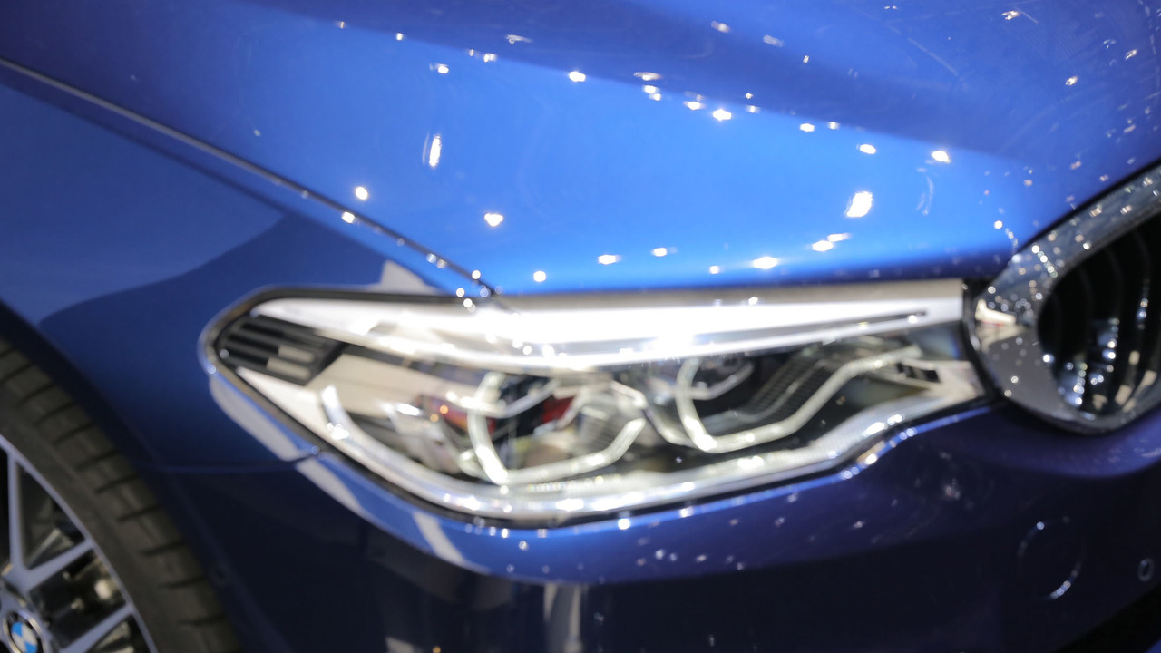 2017 BMW 5 Series Touring live in Geneva